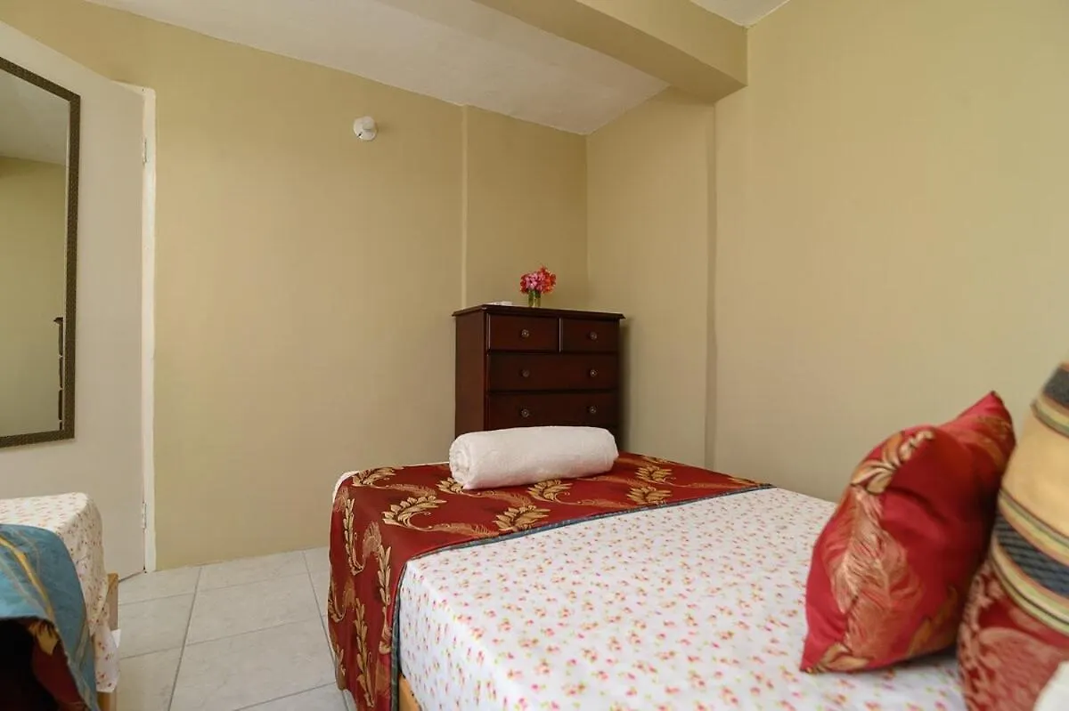 Stylish 2Br Boscobel Near Beach Falls And Airport Jamaica